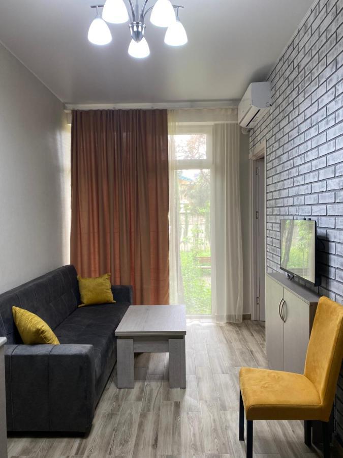 Lovely And Cozy Apartament In טביליסי מראה חיצוני תמונה